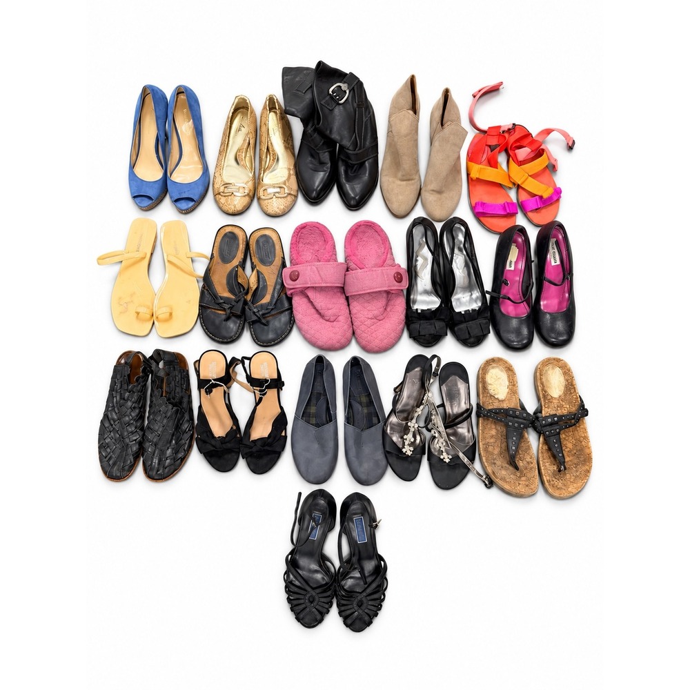 UGG, Born, Jeffrey Campbell Women's Shoe Reseller Wholesale Bundle 16 Pairs